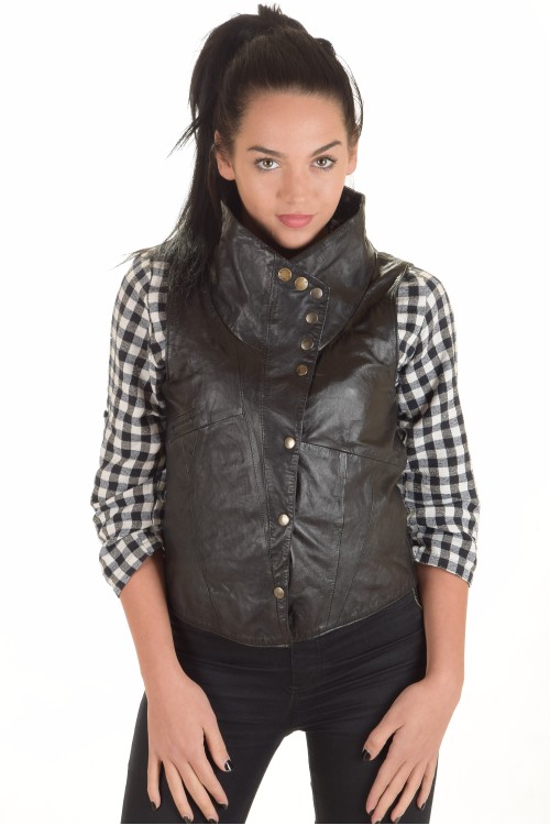 Vestă de damă excelentă piele 104.00