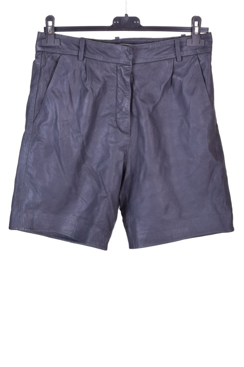 Pantaloni scurți de damă gri piele 27.00