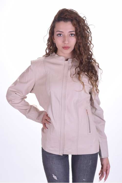 Geacă bej deschis din piele naturală 78.00