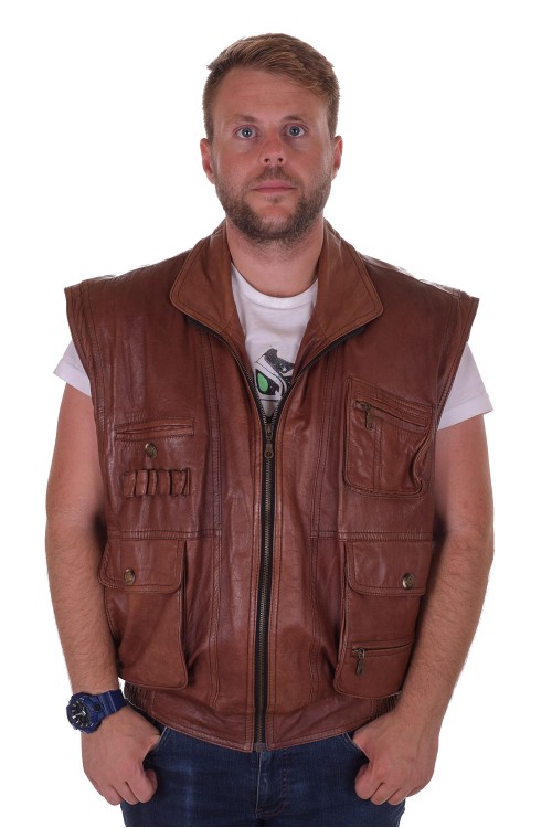 Vestă de bărbați piele 67.00