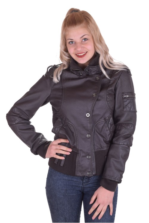 Geacă modernă piele 184.00