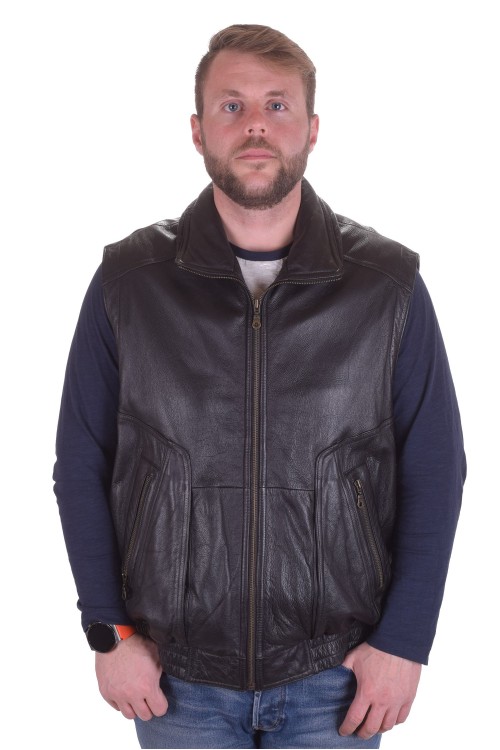 Vestă neagră piele 131.00