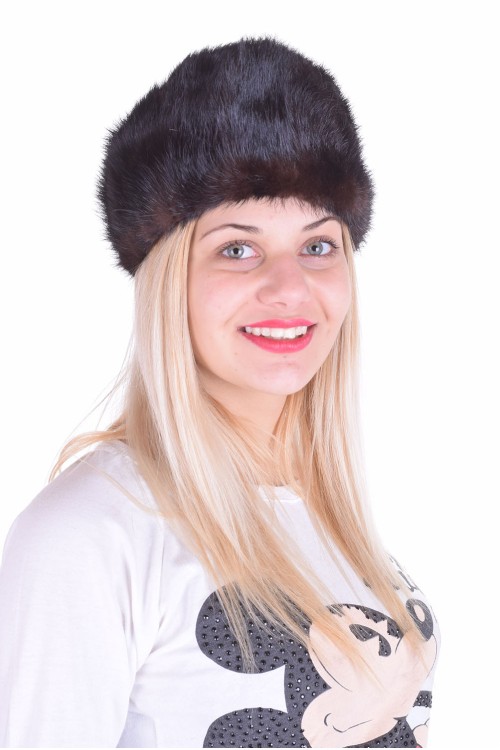 Pălărie de damă neagră dе blana naturala 67.00