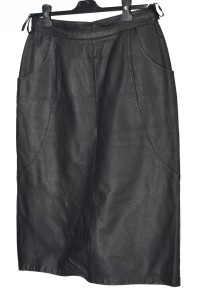 Fustă de damă clasic neagră din piele naturală