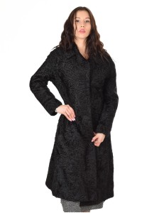 Palton de firmă negru de astrahan