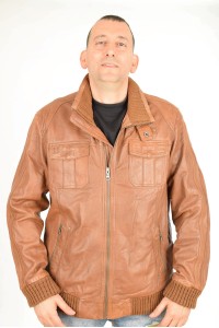 Geacă de brand brună din piele naturală