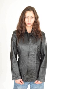 Geacă grațioasă neagră din piele naturală