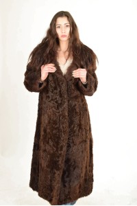 Palton maro închis dе blana naturala