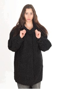 Palton rafinat negru de astrahan