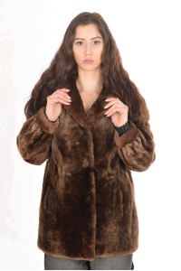 Palton de damă frumos dе blana naturala