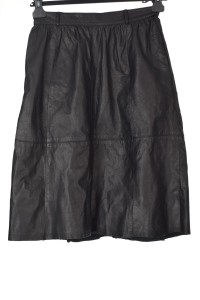 Fustă de damă drăguță neagră din piele naturală