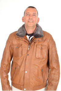 Geacă de firmă brună din piele naturală